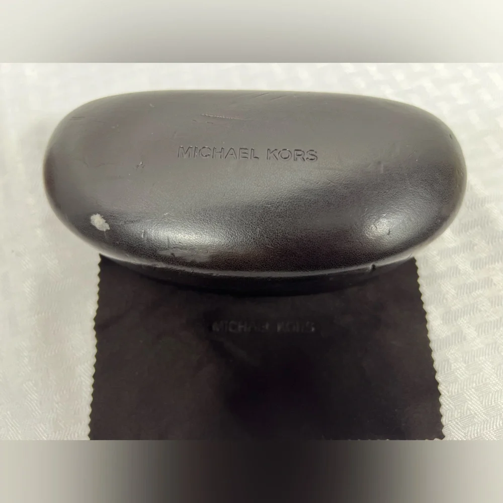 Michael Michael Kors Brown Oversized Gradient Sunglasses Case & Cloth